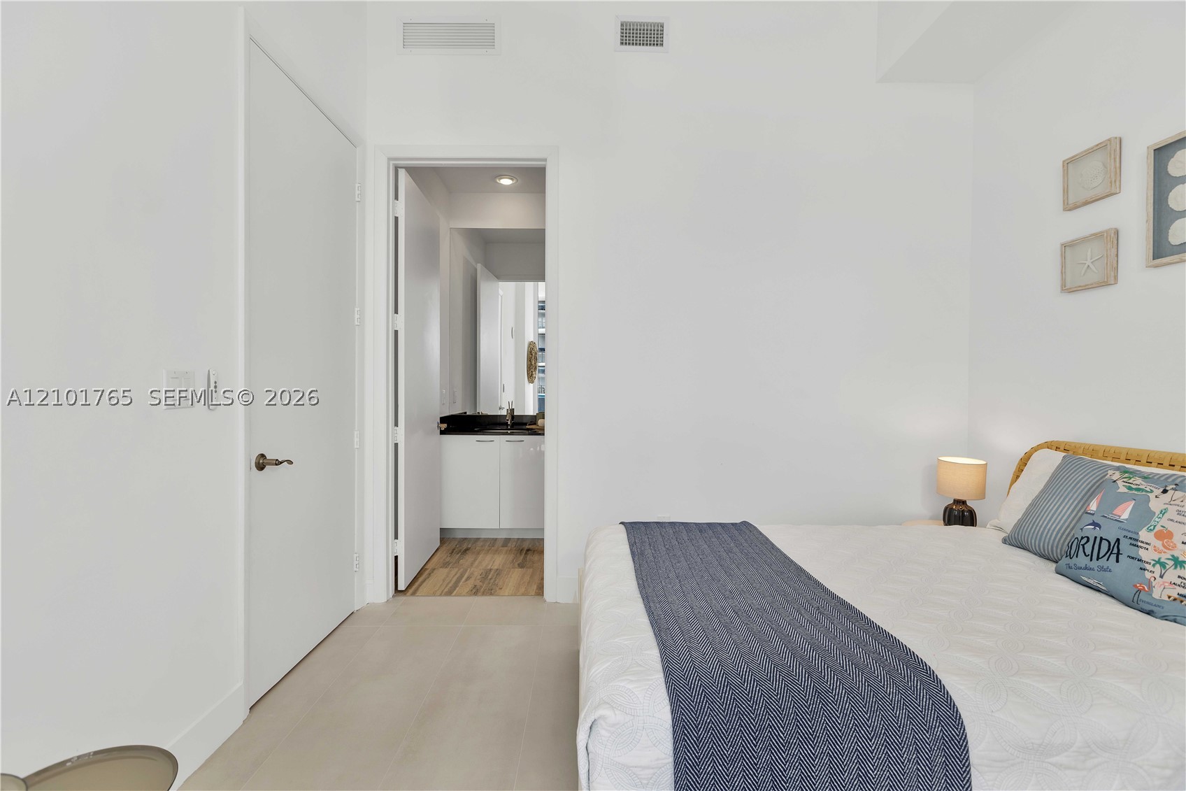 Sunny Isles Beach FL 33160 - A12101765