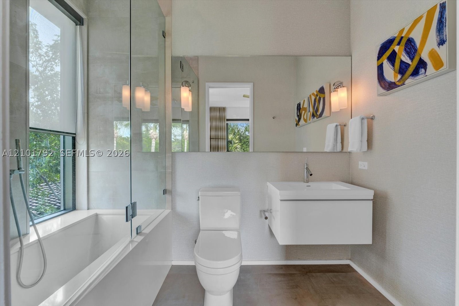 4322 Nautilus Dr, Miami Beach FL 33140