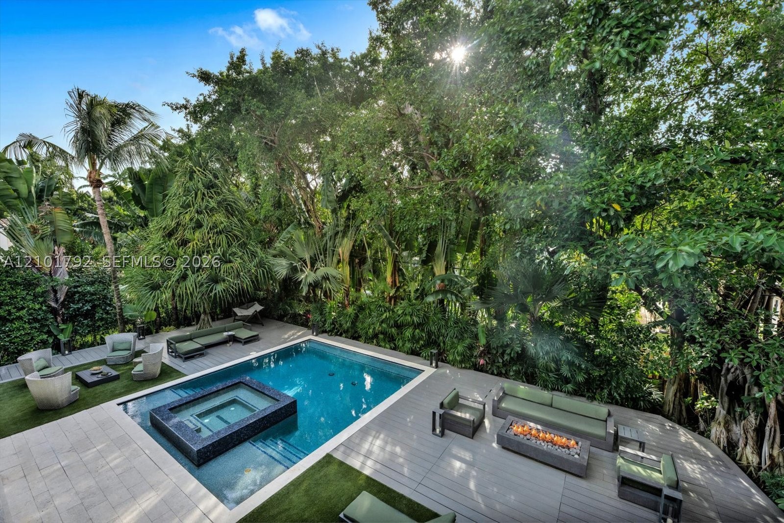 4322 Nautilus Dr, Miami Beach FL 33140
