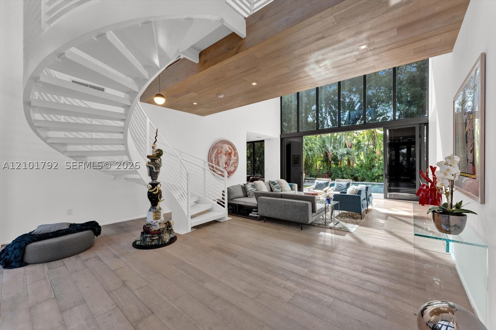 4322 Nautilus Dr, Miami Beach FL 33140