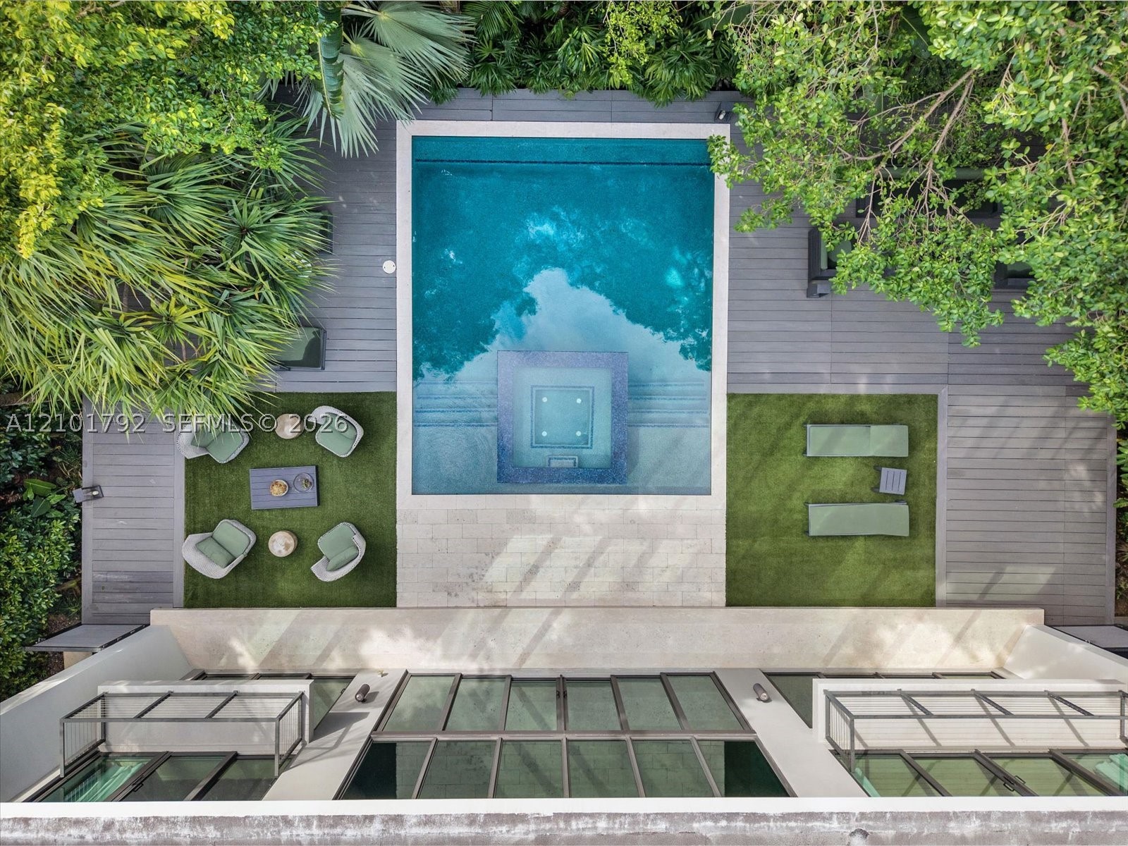 4322 Nautilus Dr, Miami Beach FL 33140