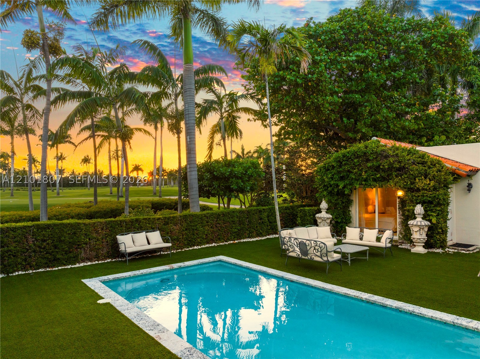 5800 La Gorce Dr, Miami Beach FL 33140