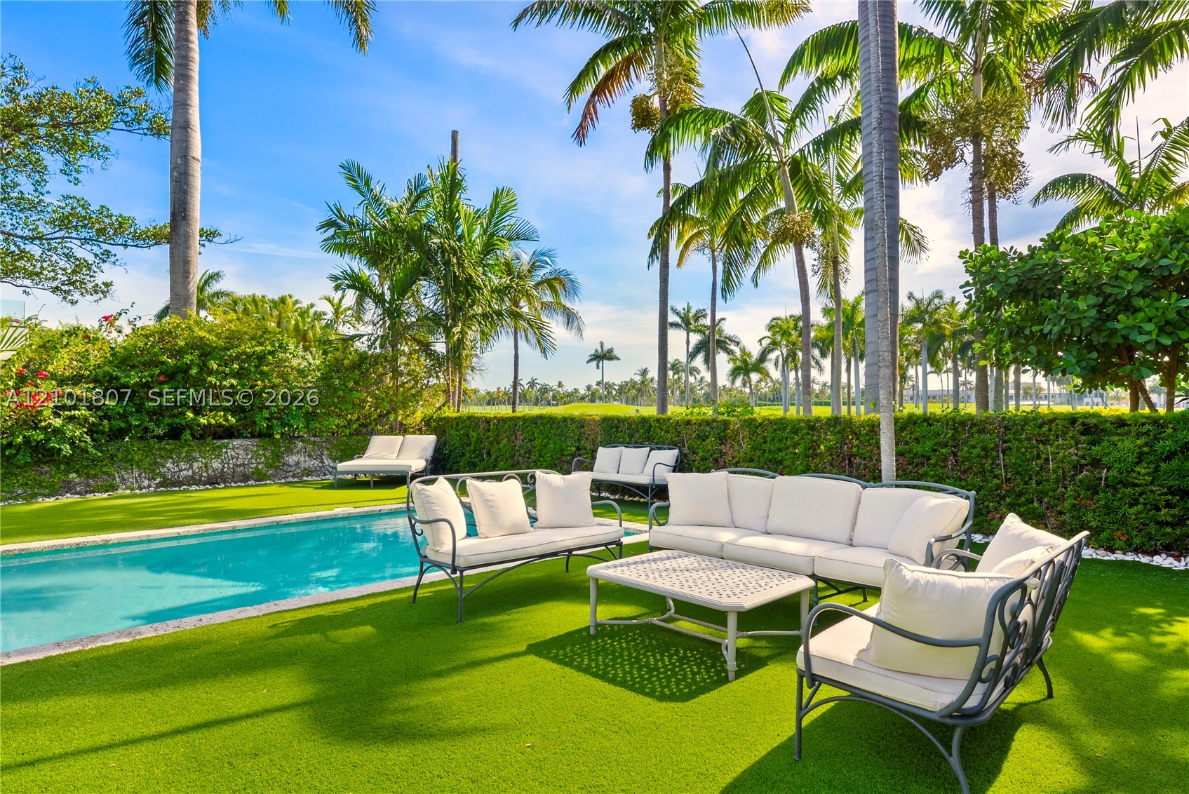 5800 La Gorce Dr, Miami Beach FL 33140
