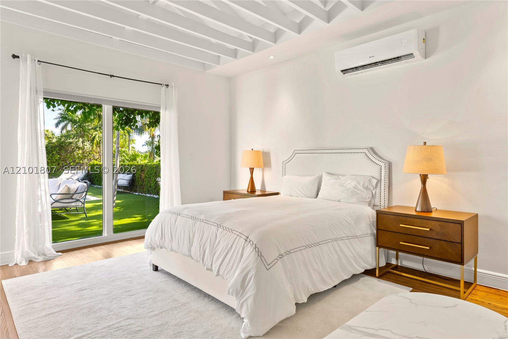 5800 La Gorce Dr, Miami Beach FL 33140