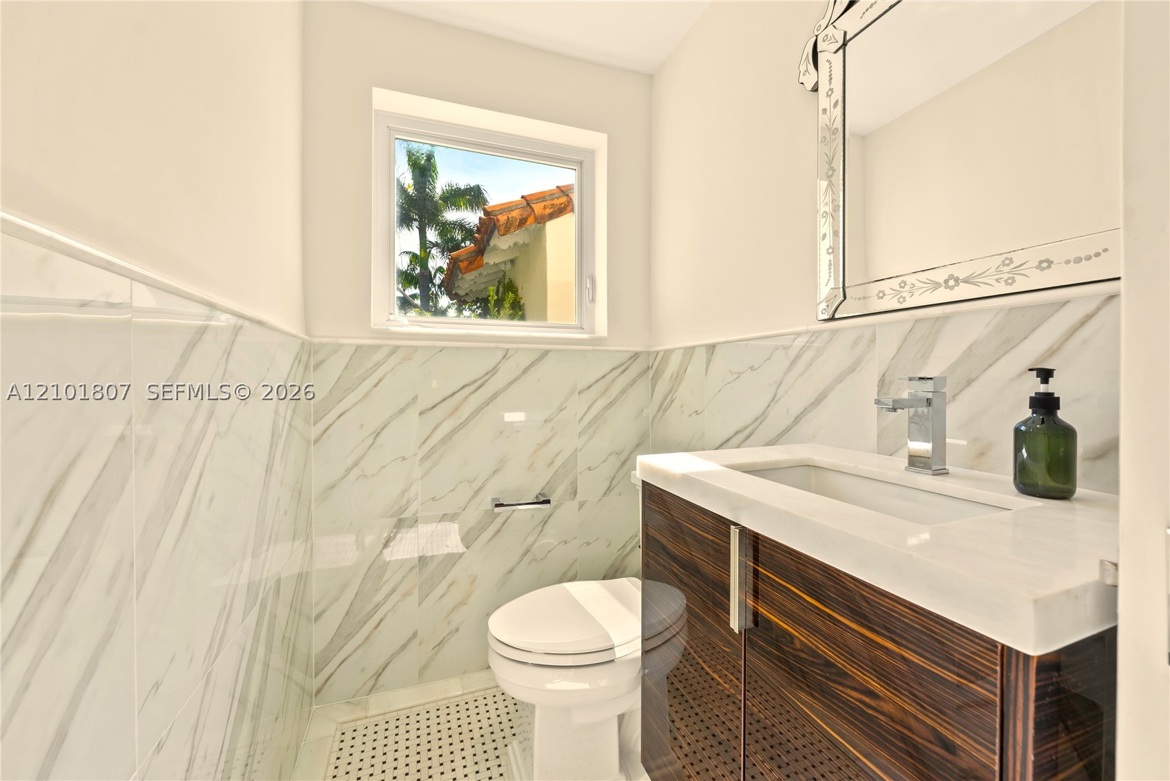 5800 La Gorce Dr, Miami Beach FL 33140