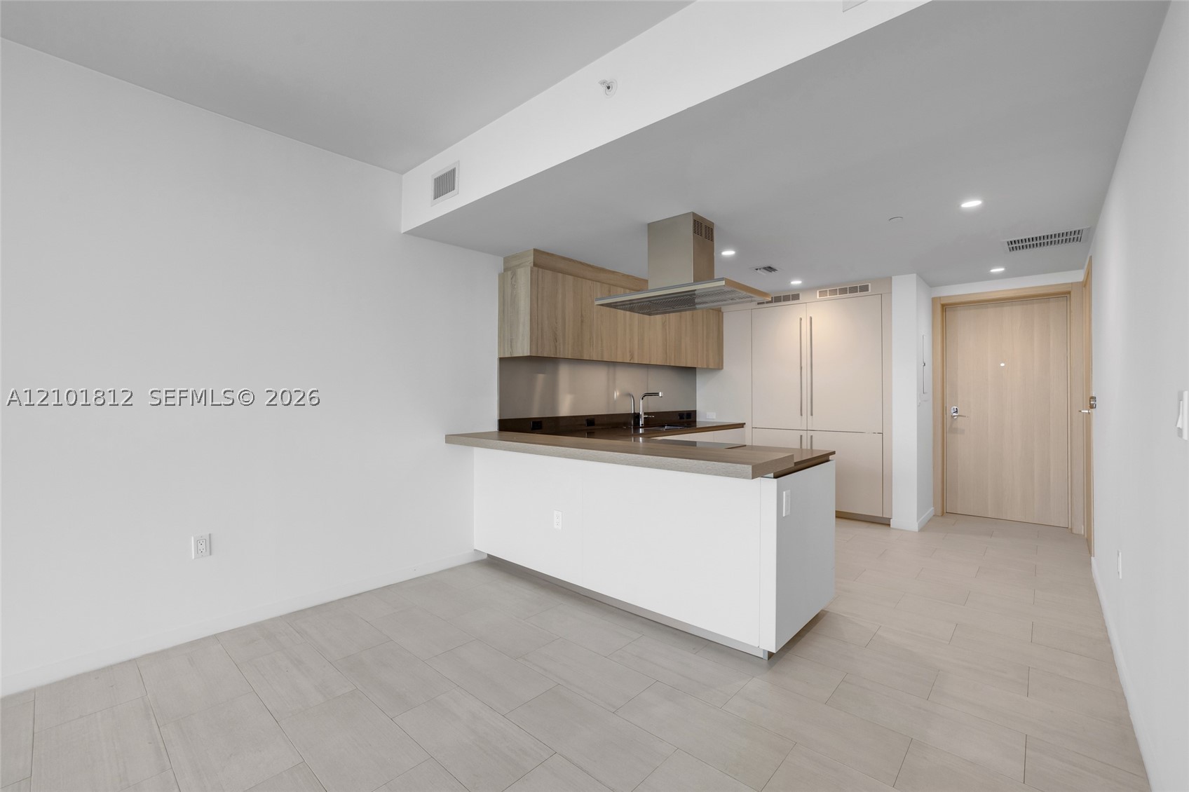 1000 Brickell Plz #3904, Miami FL 33131