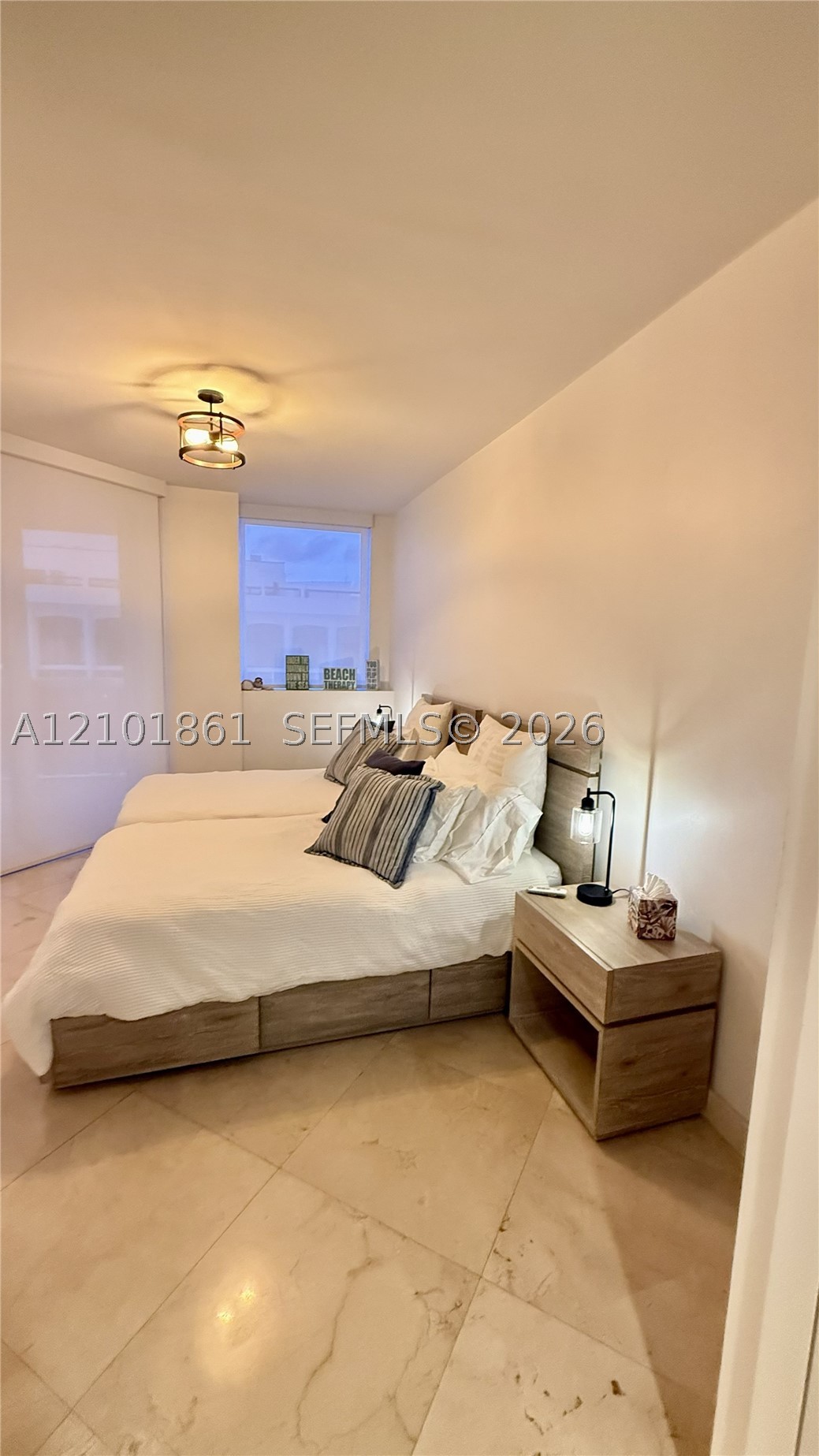 4779 Collins Ave #1908, Miami Beach FL 33140