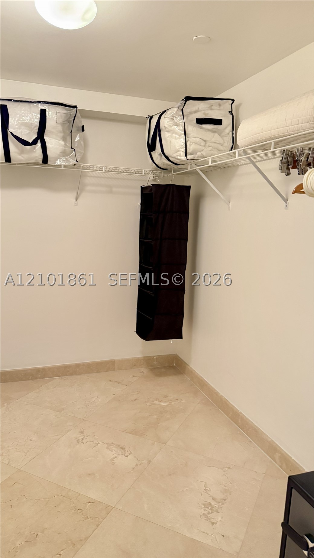 4779 Collins Ave #1908, Miami Beach FL 33140