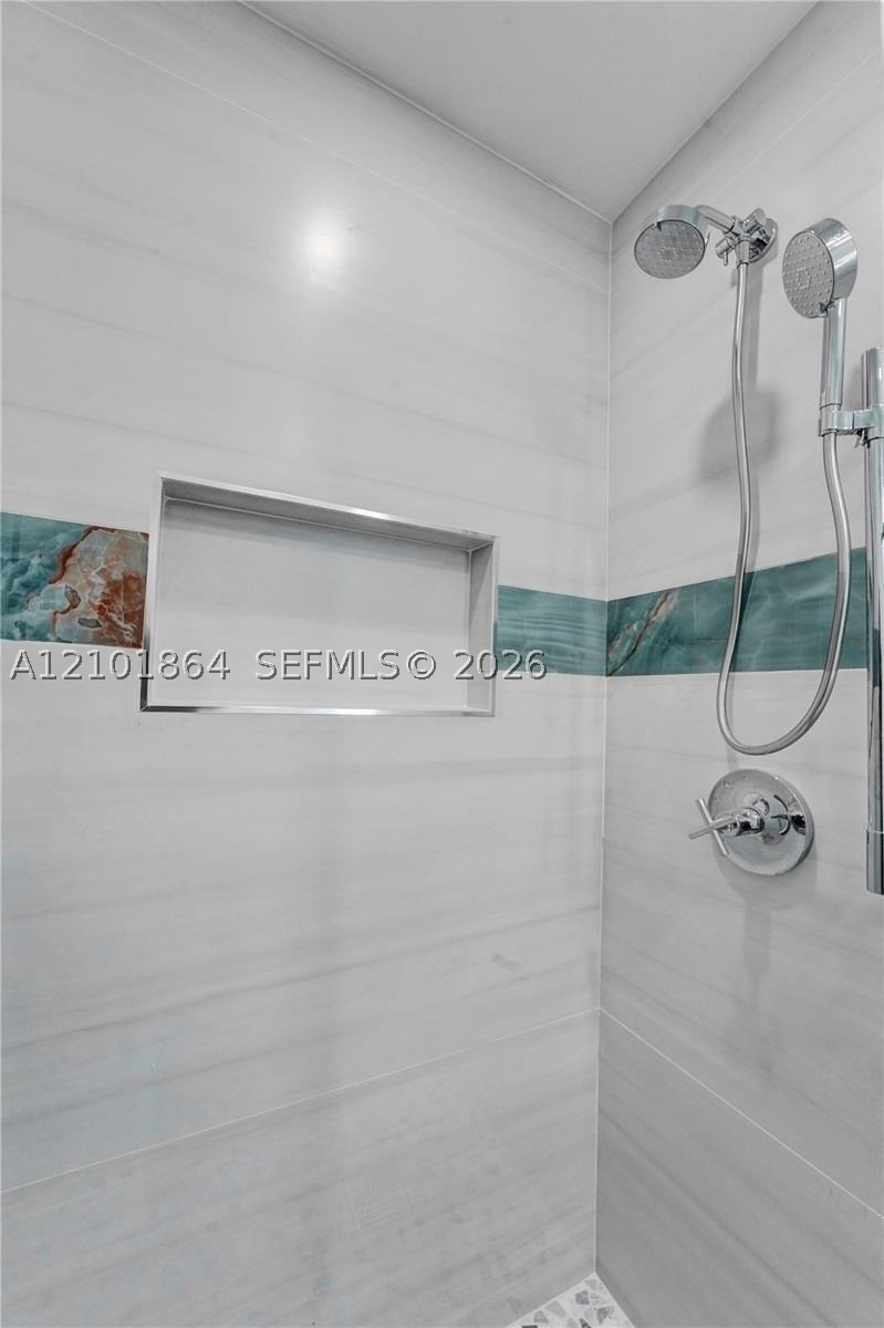 3744 NE 167th St #43, North Miami Beach FL 33160
