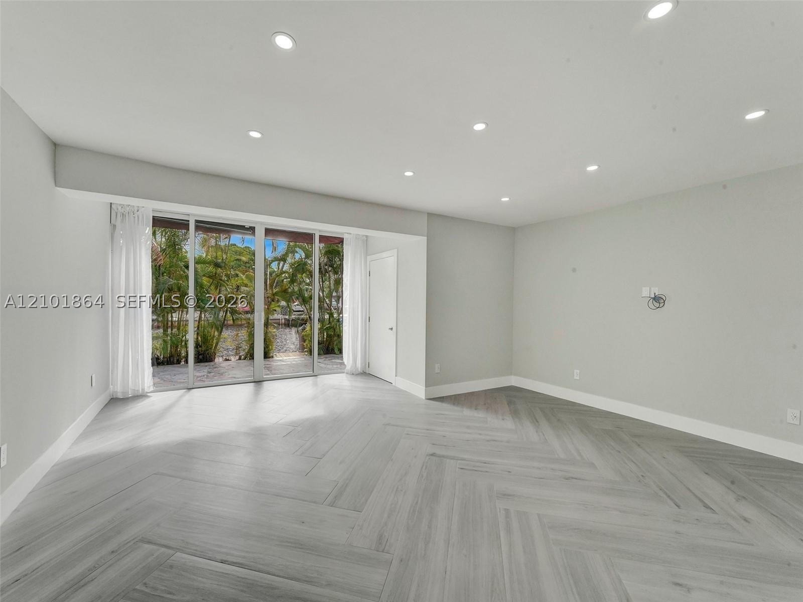 3744 NE 167th St #43, North Miami Beach FL 33160
