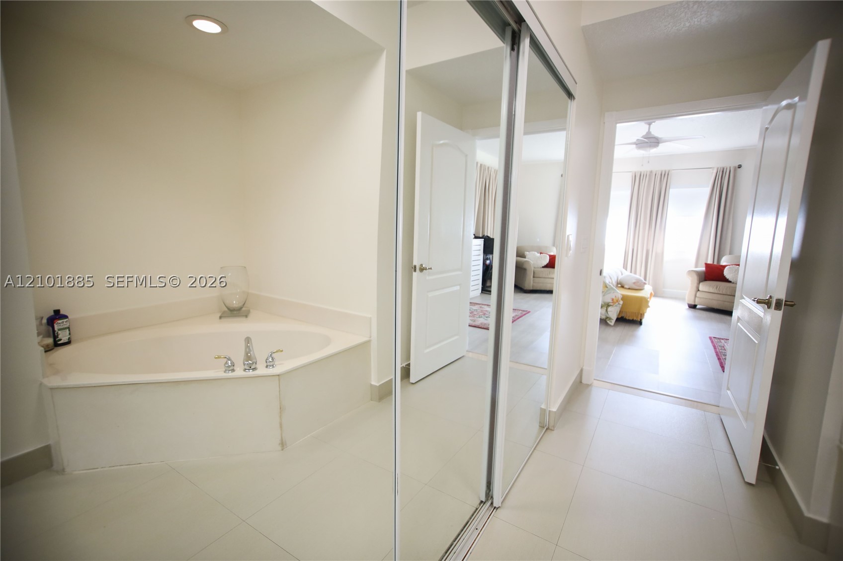 10750 NW 66th St #307, Doral FL 33178