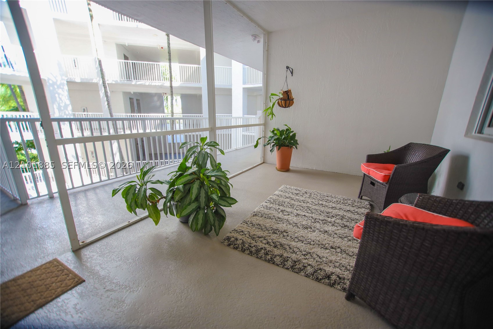 10750 NW 66th St #307, Doral FL 33178