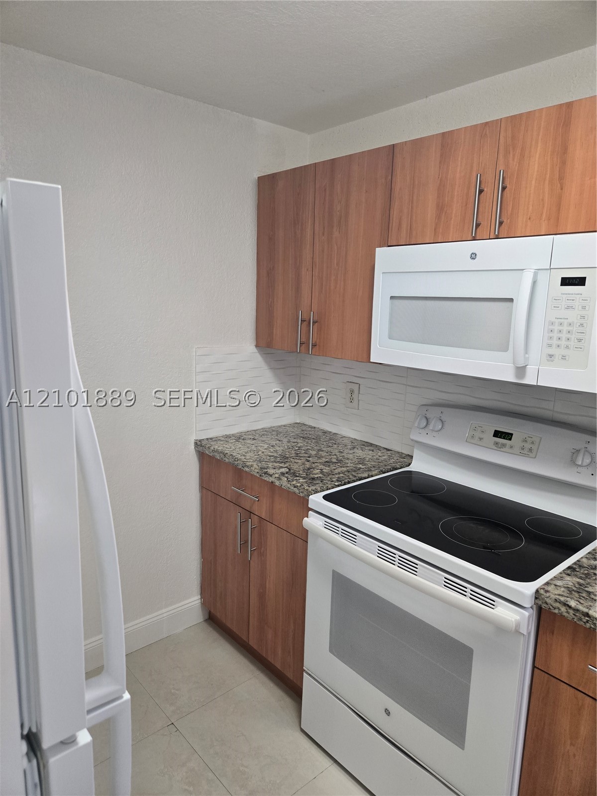 14853 SW 104 Street #13-14, Miami FL 33196