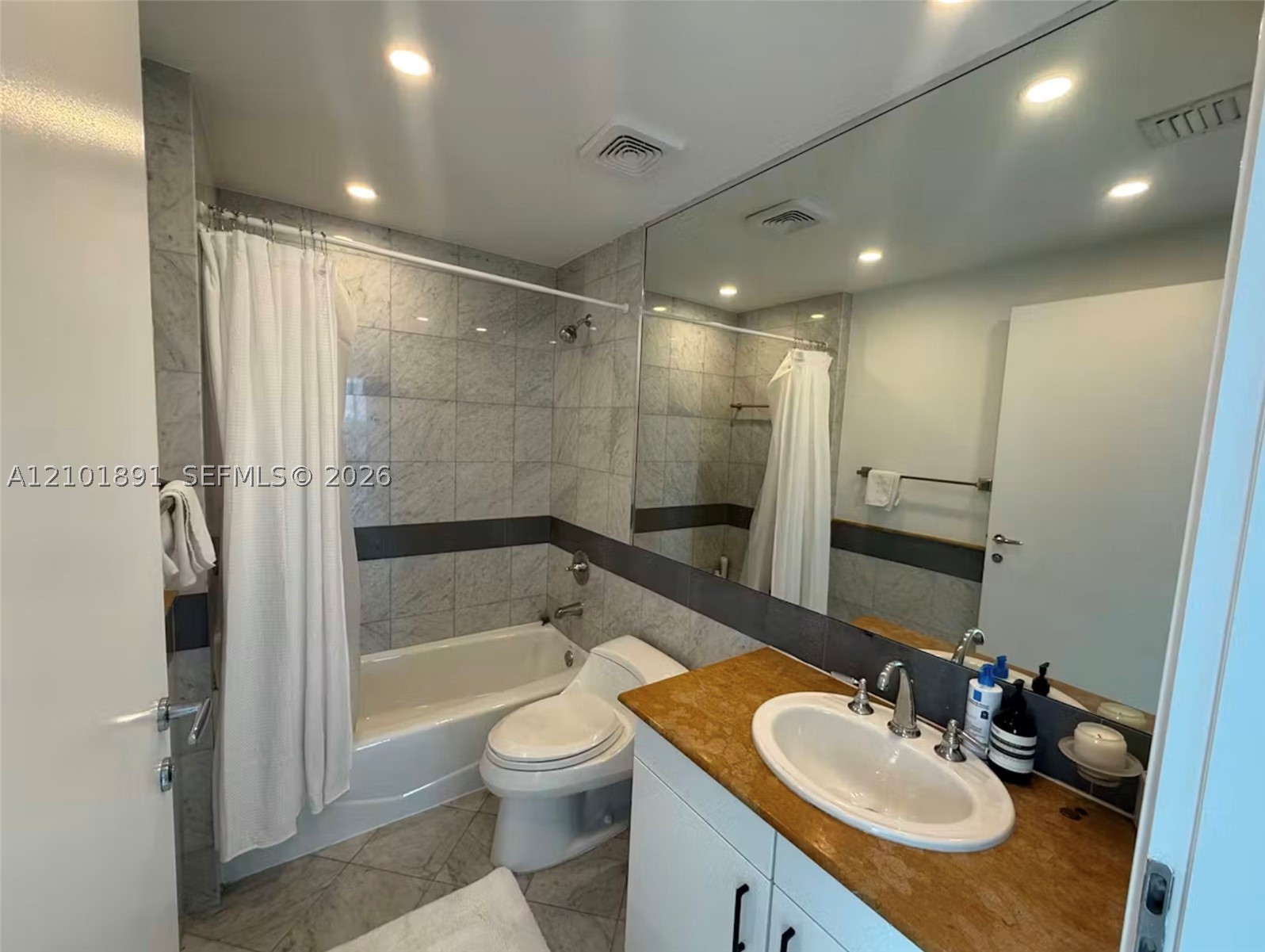 540 West Ave #1014, Miami Beach FL 33139