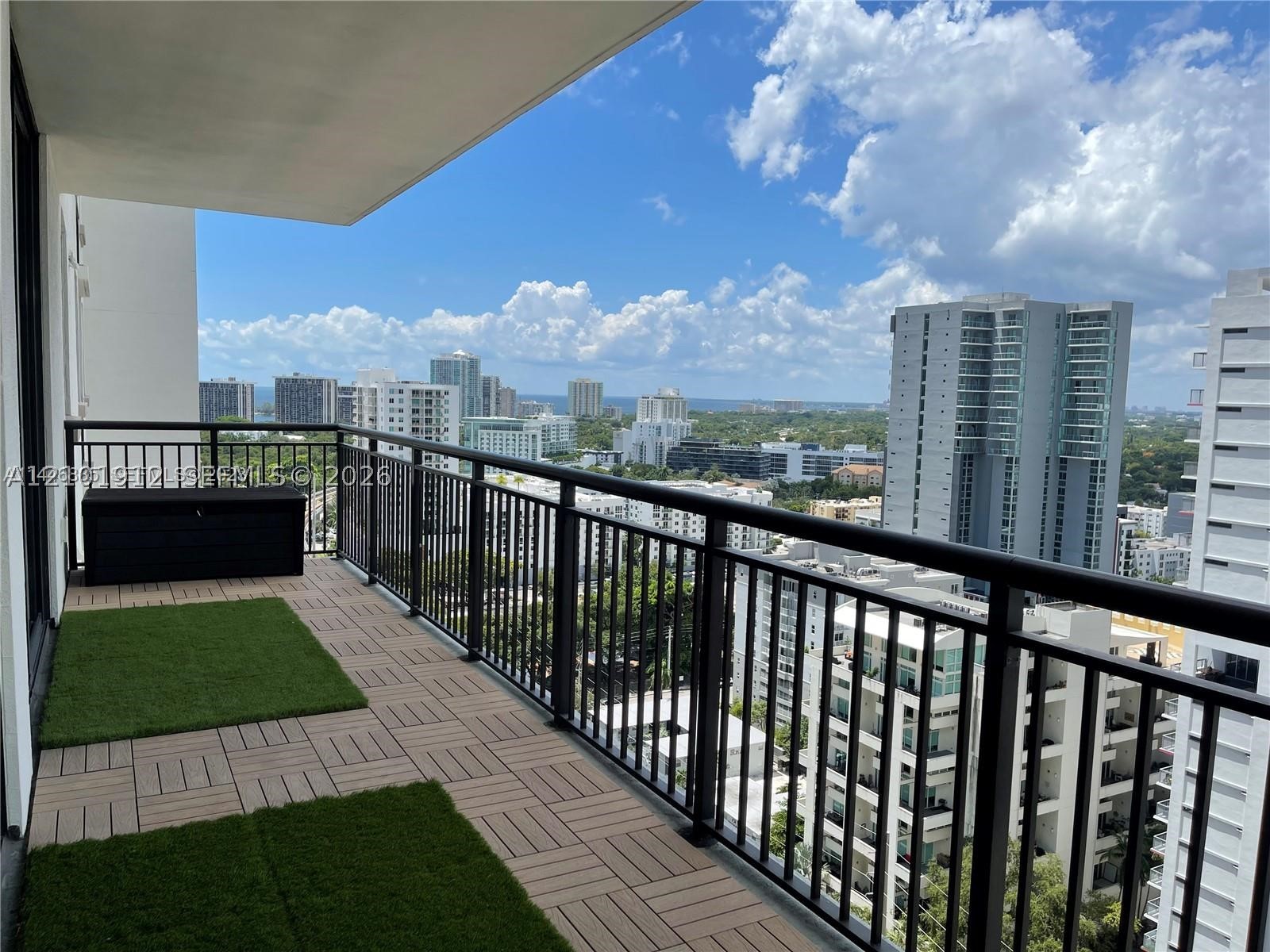 999 SW 1st Ave #2109, Miami FL 33130