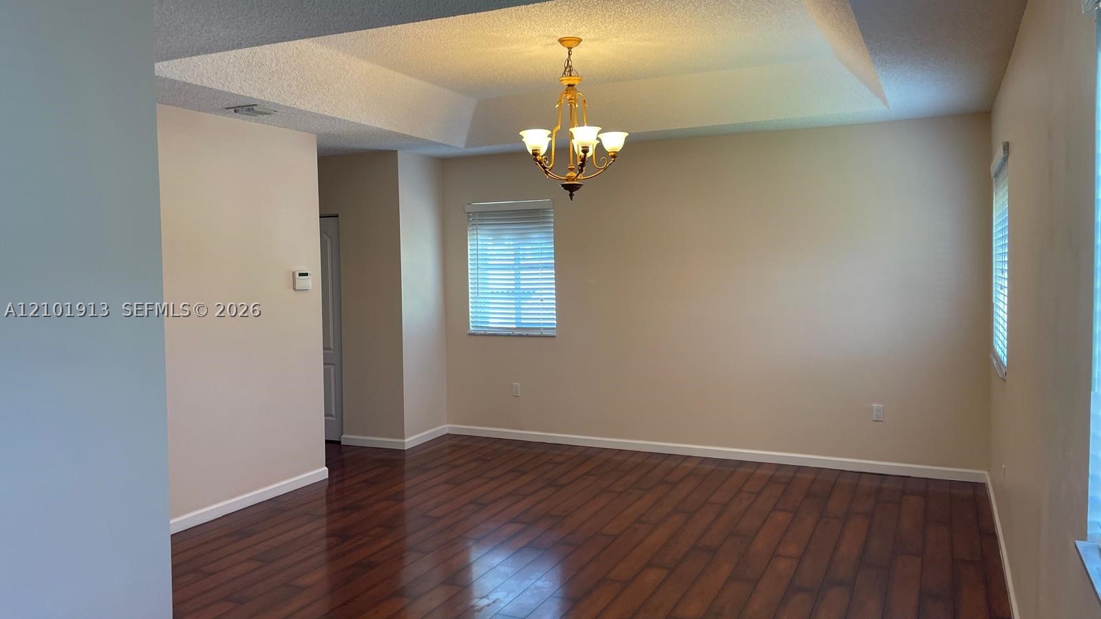 9044 SW 212th Ln, Cutler Bay FL 33189