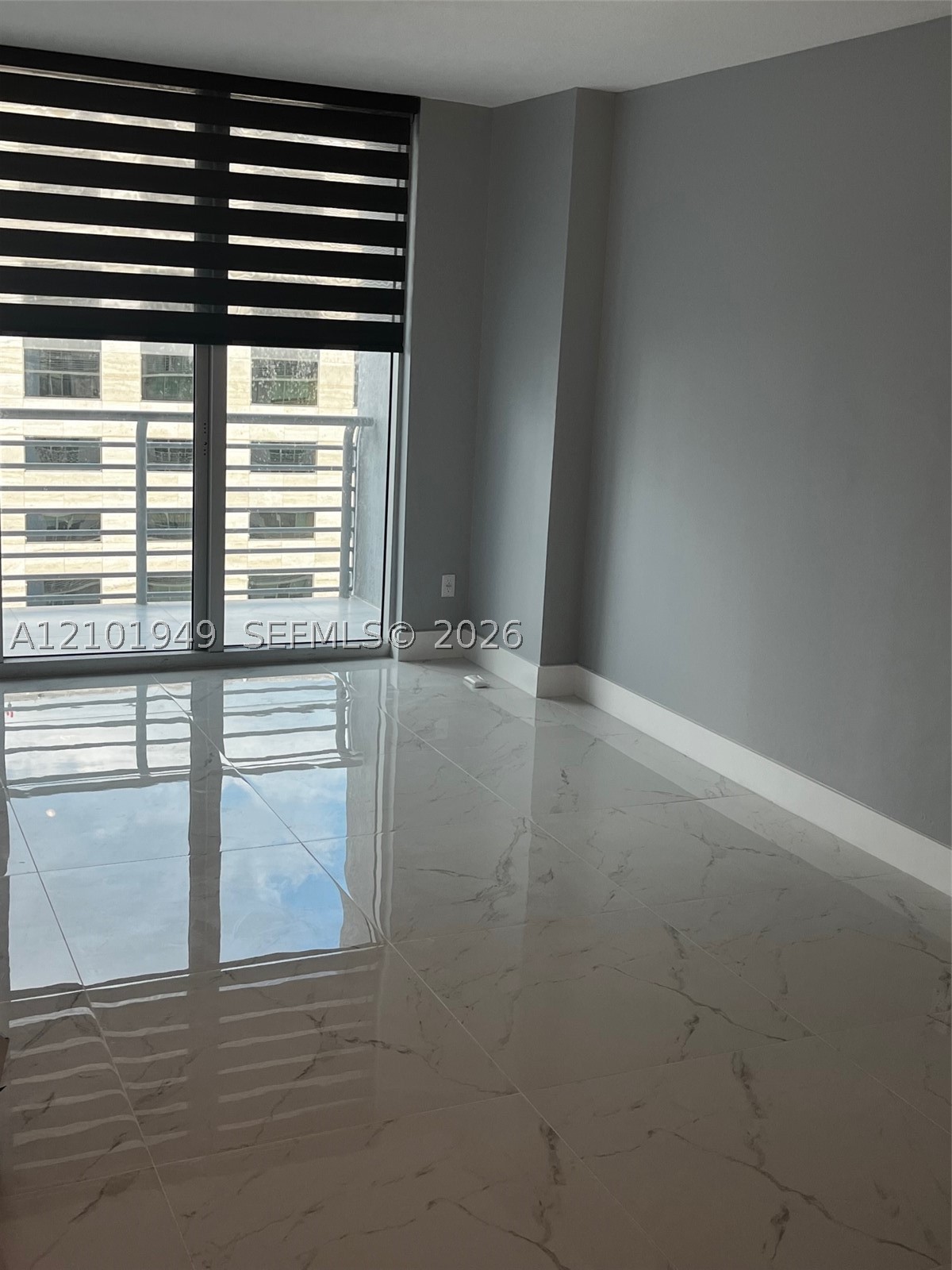 335 S Biscayne Blvd #3500, Miami FL 33131