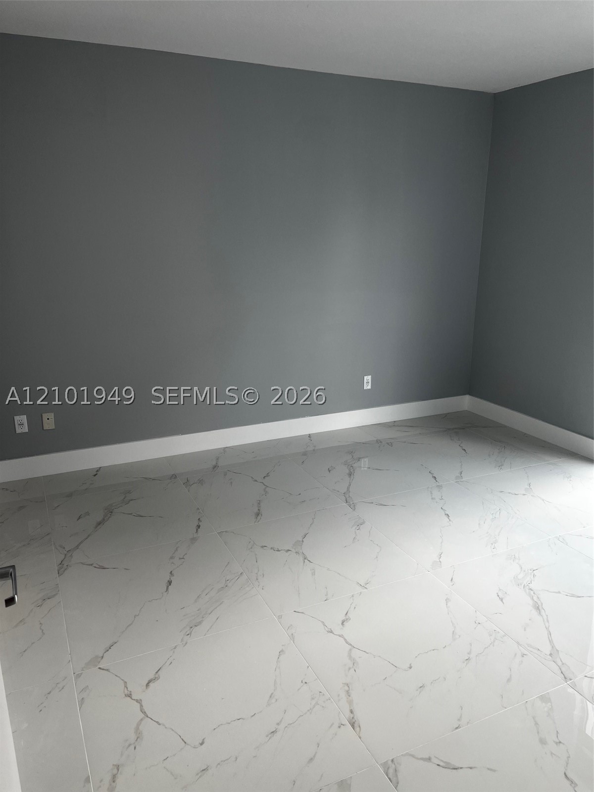 335 S Biscayne Blvd #3500, Miami FL 33131