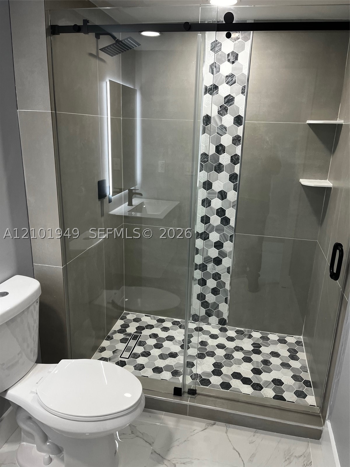 335 S Biscayne Blvd #3500, Miami FL 33131