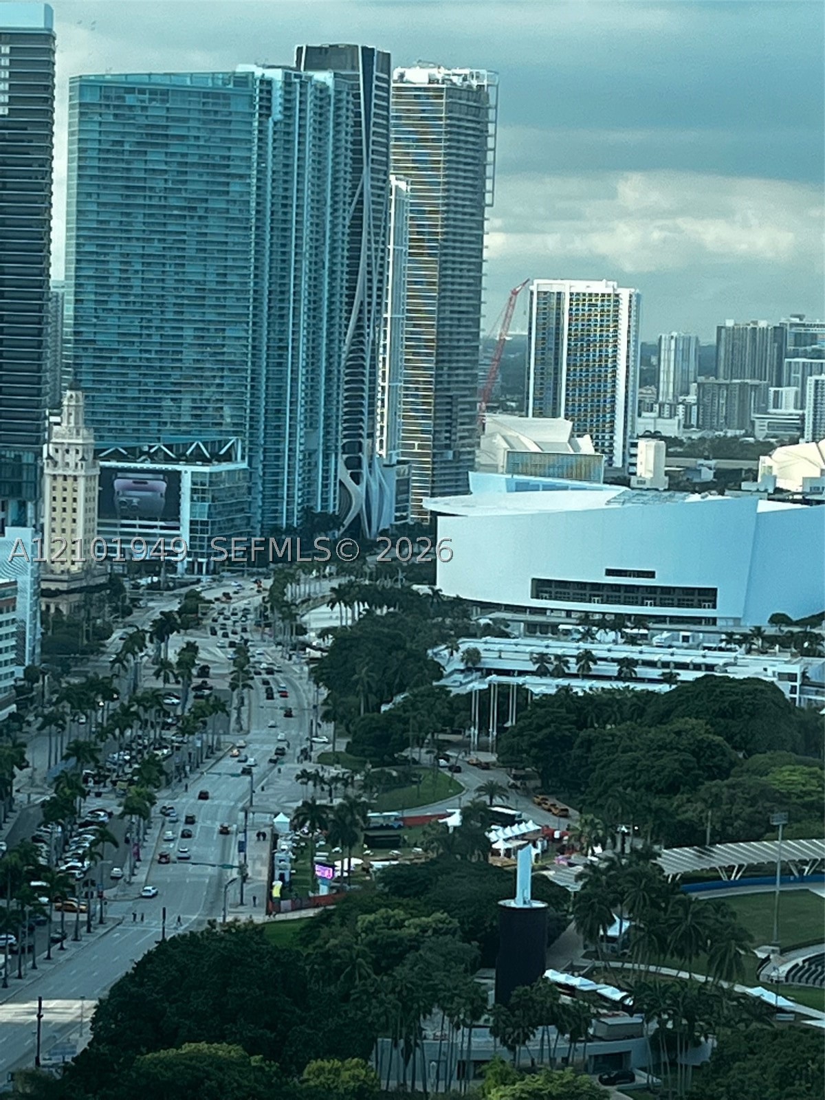 335 S Biscayne Blvd #3500, Miami FL 33131