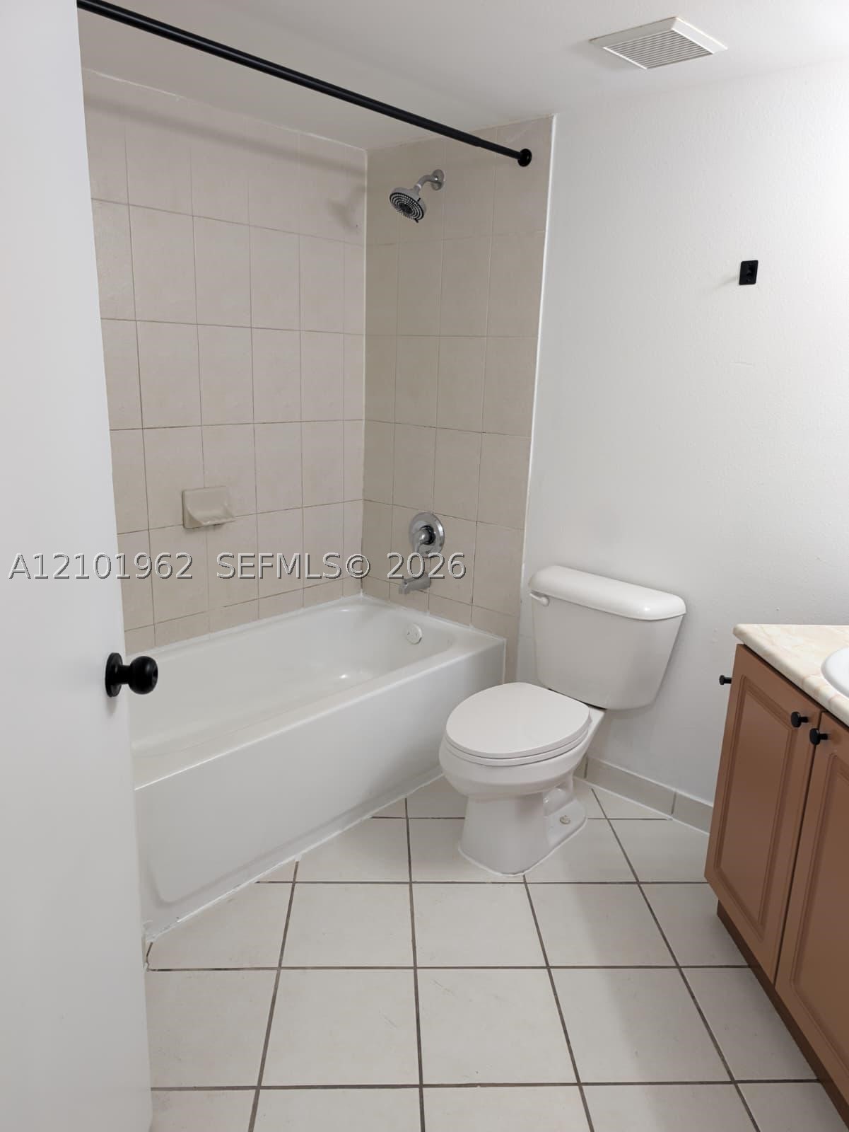 17622 NW 25th Ave #303, Miami Gardens FL 33056