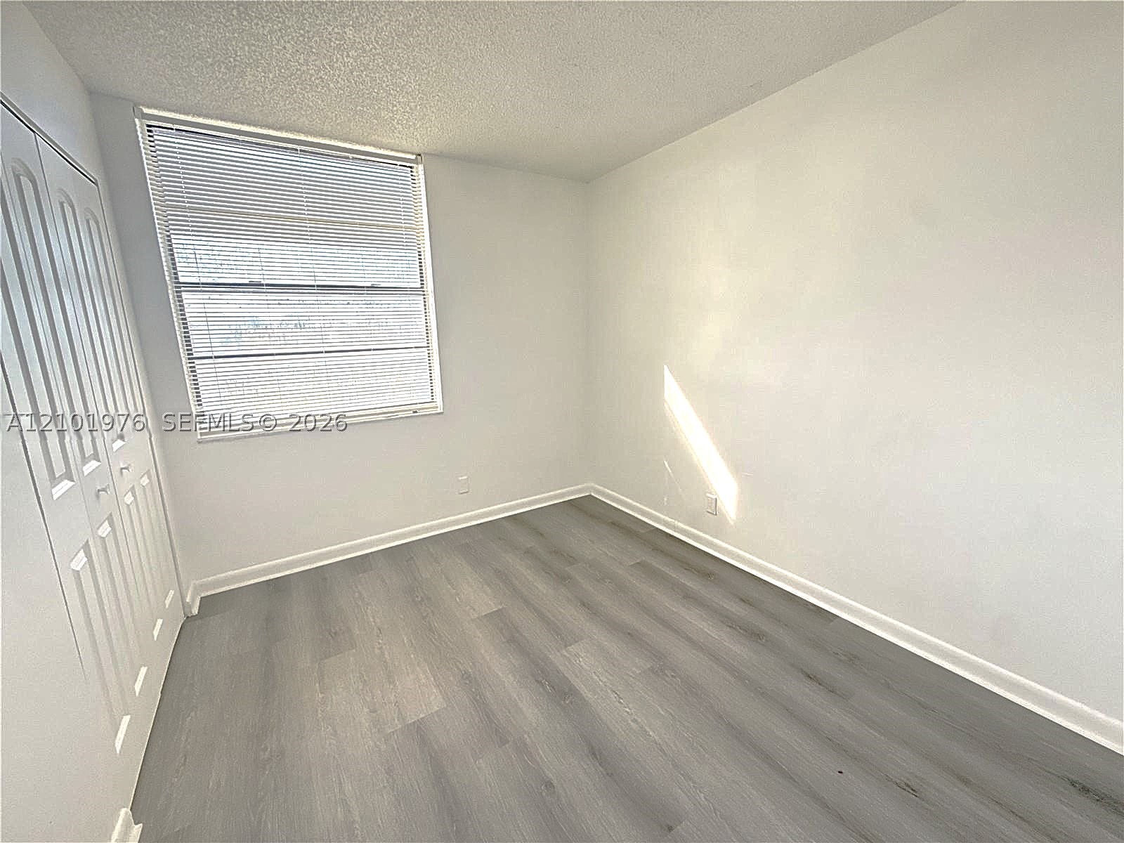 210 Lake Pointe Dr #210, Oakland Park FL 33309