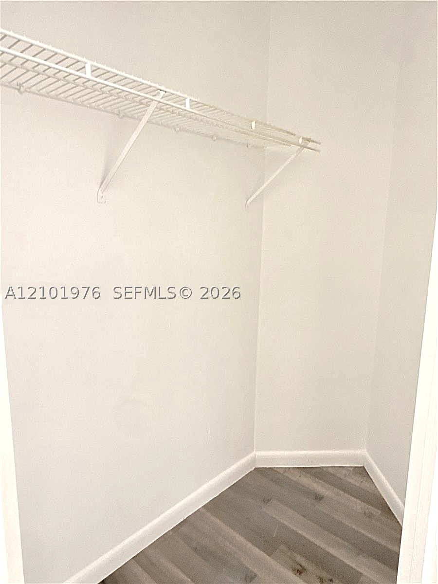 210 Lake Pointe Dr #210, Oakland Park FL 33309