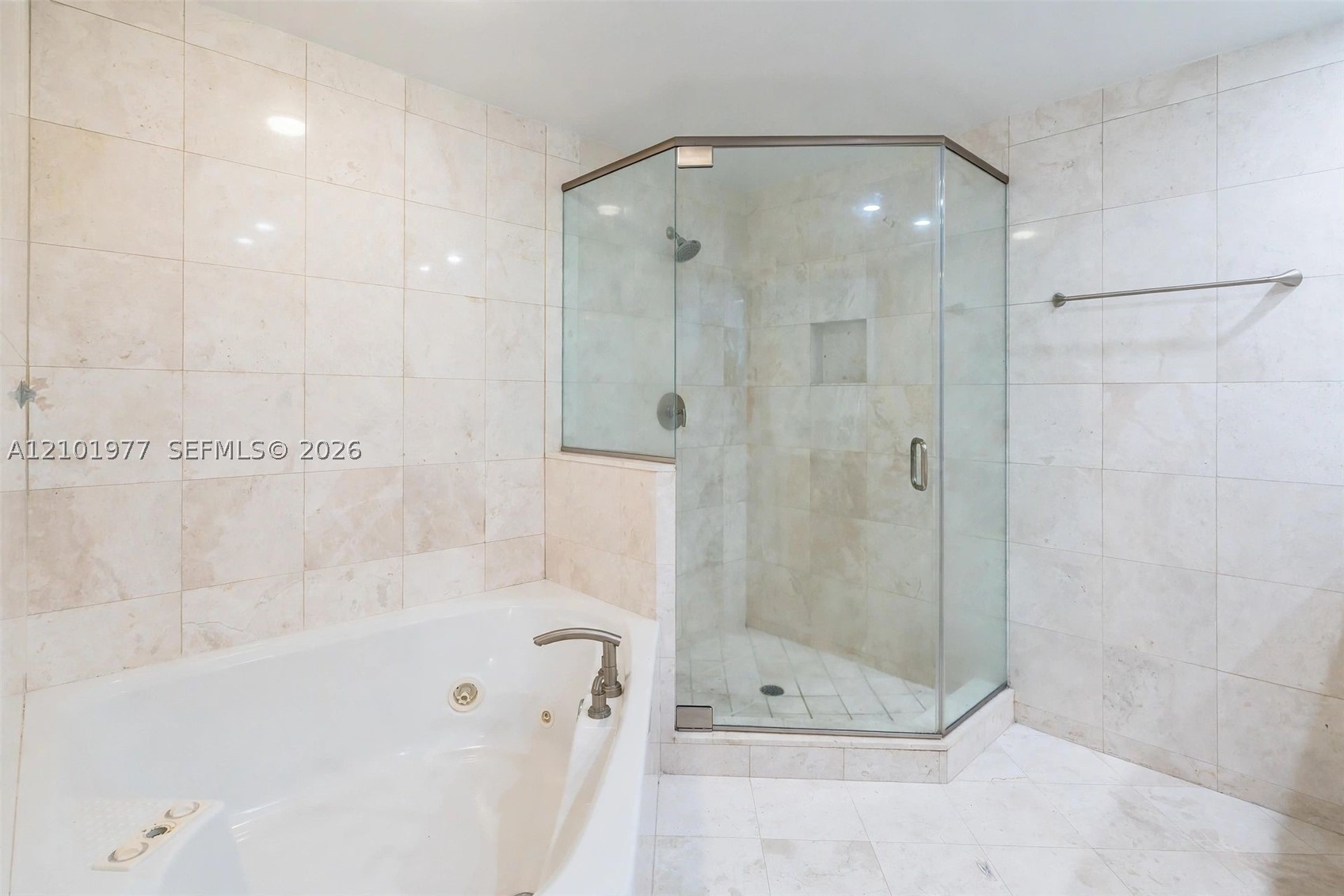 901 Brickell Key Blvd #1703, Miami FL 33131
