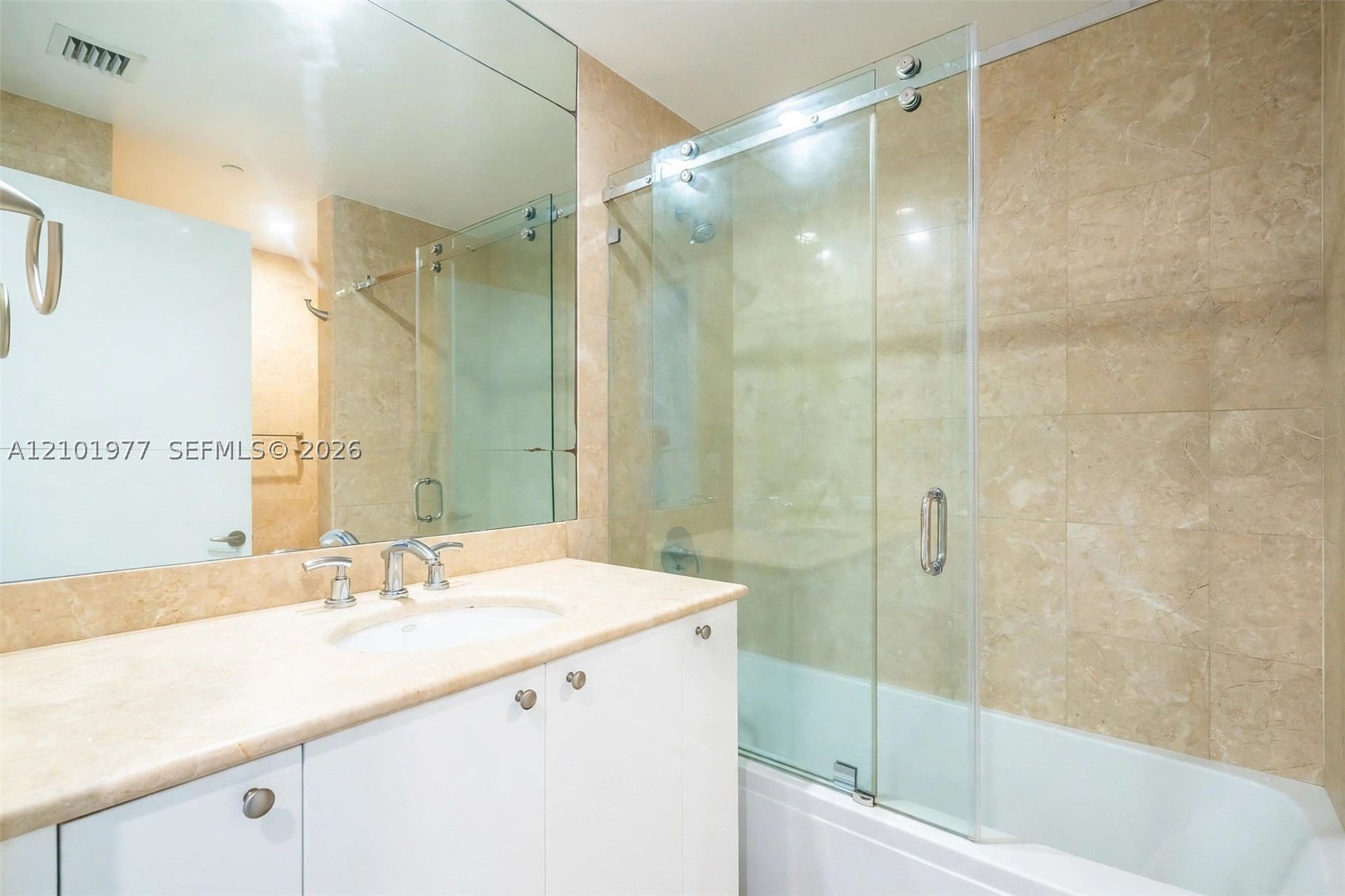 901 Brickell Key Blvd #1703, Miami FL 33131