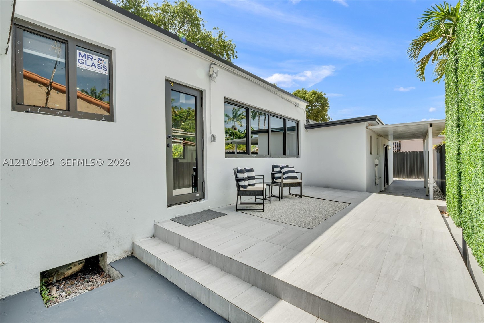 1741 SW 17th Ct, Miami FL 33145