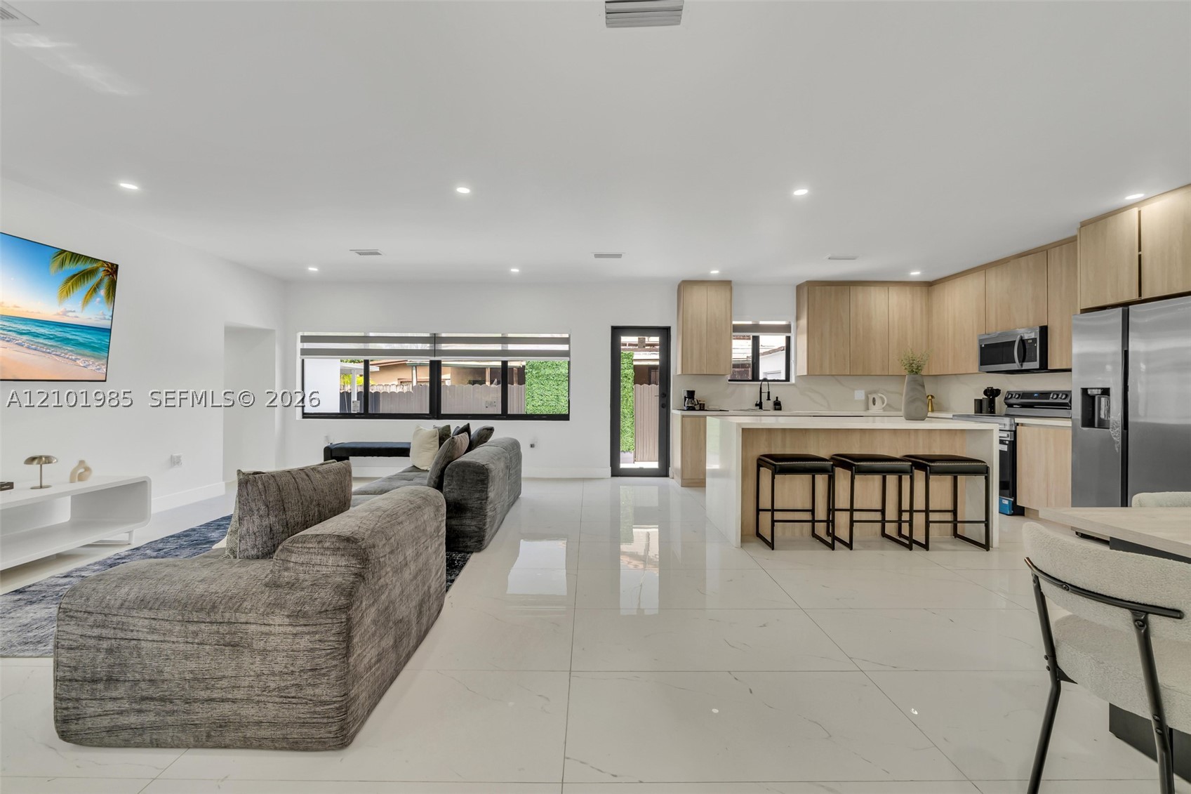 1741 SW 17th Ct, Miami FL 33145
