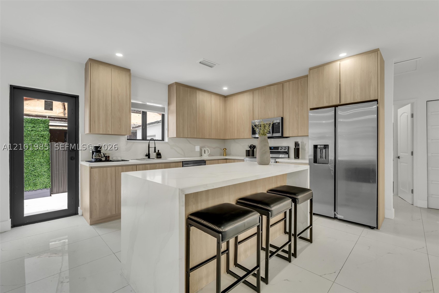 1741 SW 17th Ct, Miami FL 33145