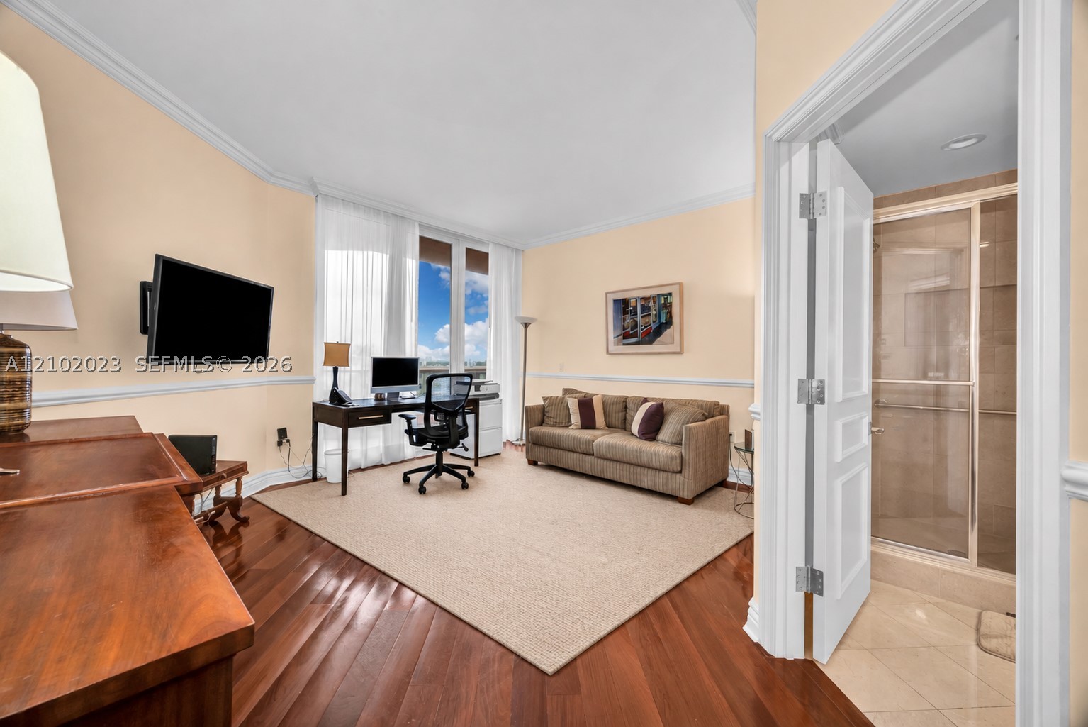60 Edgewater Dr #14E, Coral Gables FL 33133