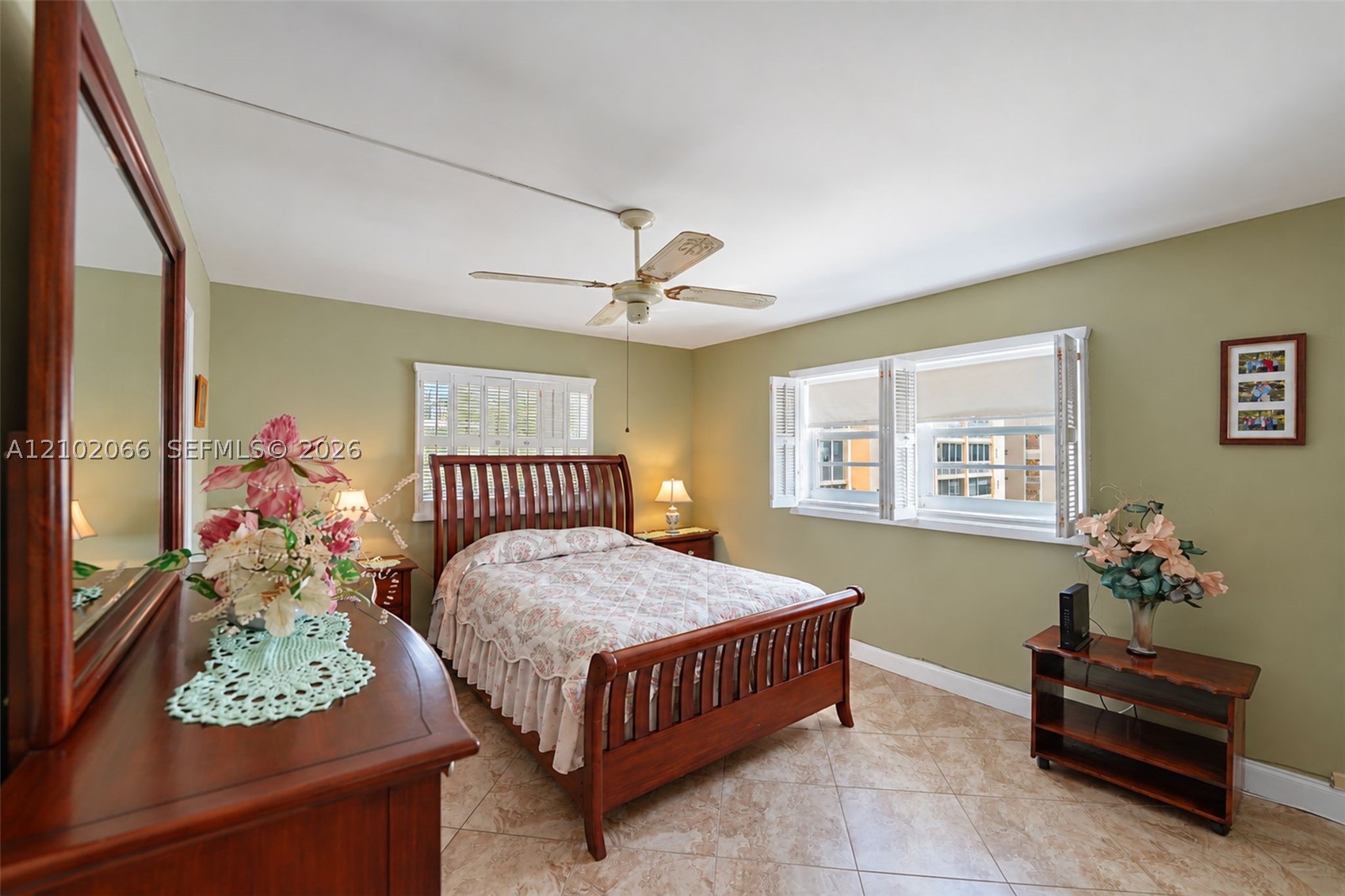 1025 SE 2nd Ave #301, Dania Beach FL 33004