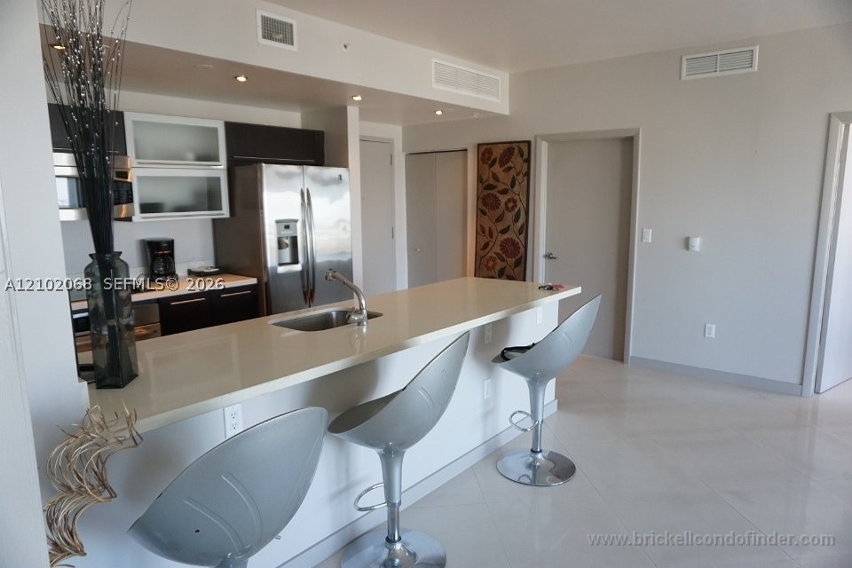 90 SW 3rd St #3505, Miami FL 33130