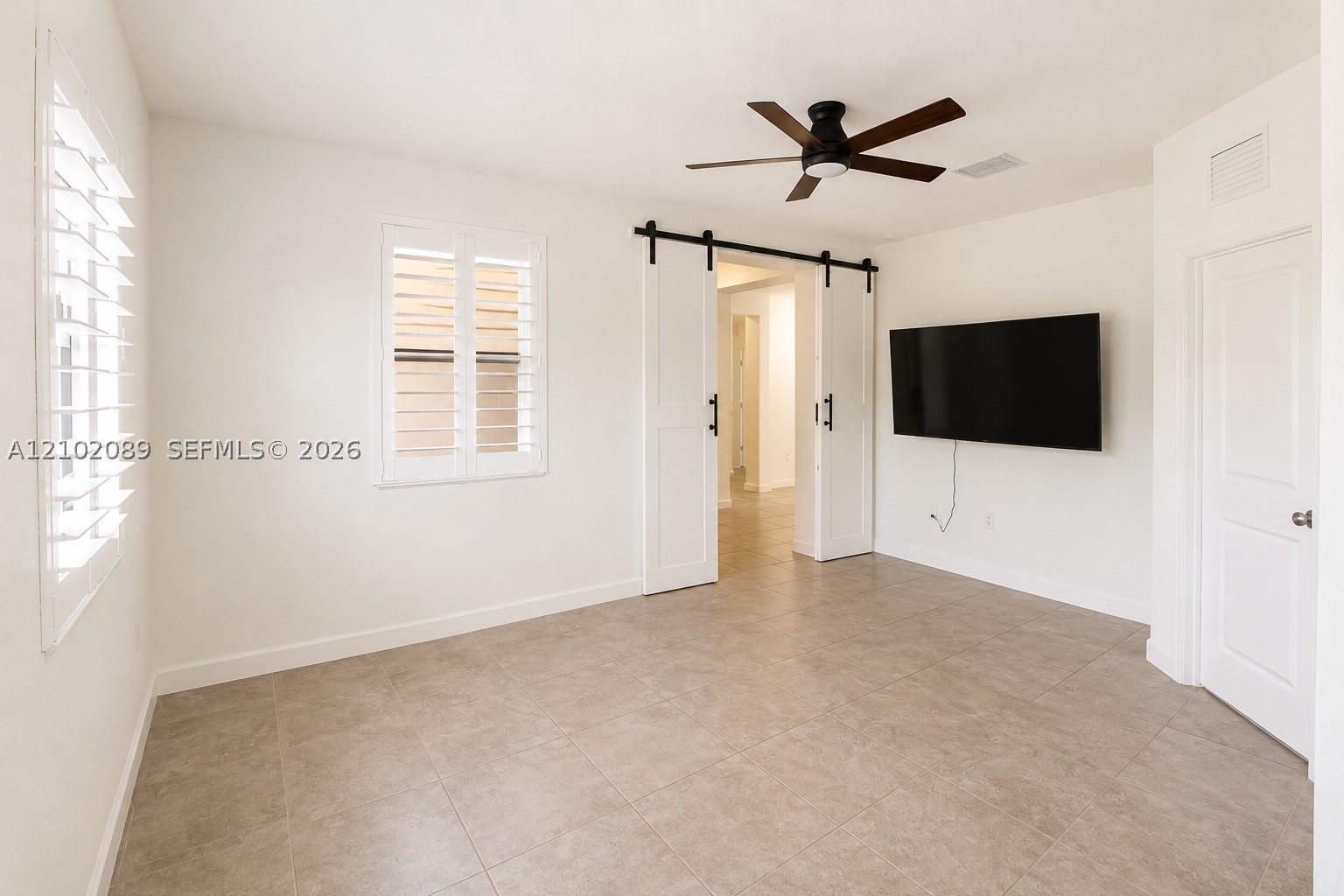2450 SE 1st St #0, Homestead FL 33033
