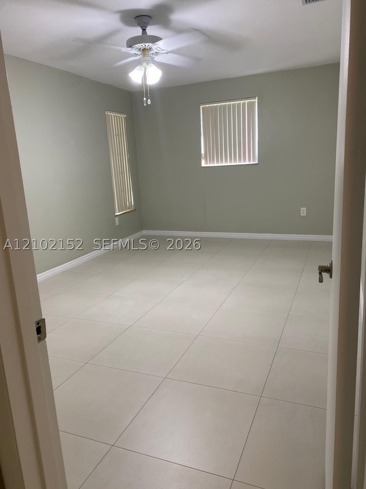 467 W 43rd Pl, Hialeah FL 33012