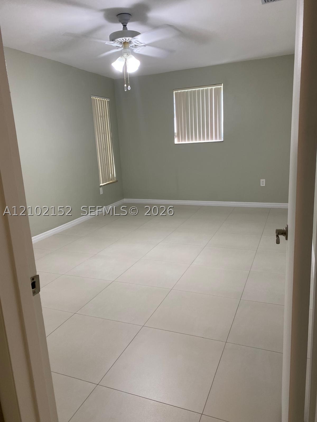 467 W 43rd Pl, Hialeah FL 33012