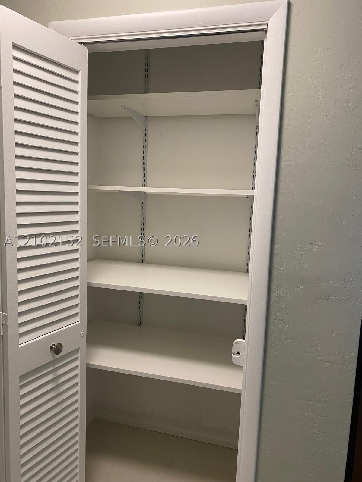 467 W 43rd Pl, Hialeah FL 33012