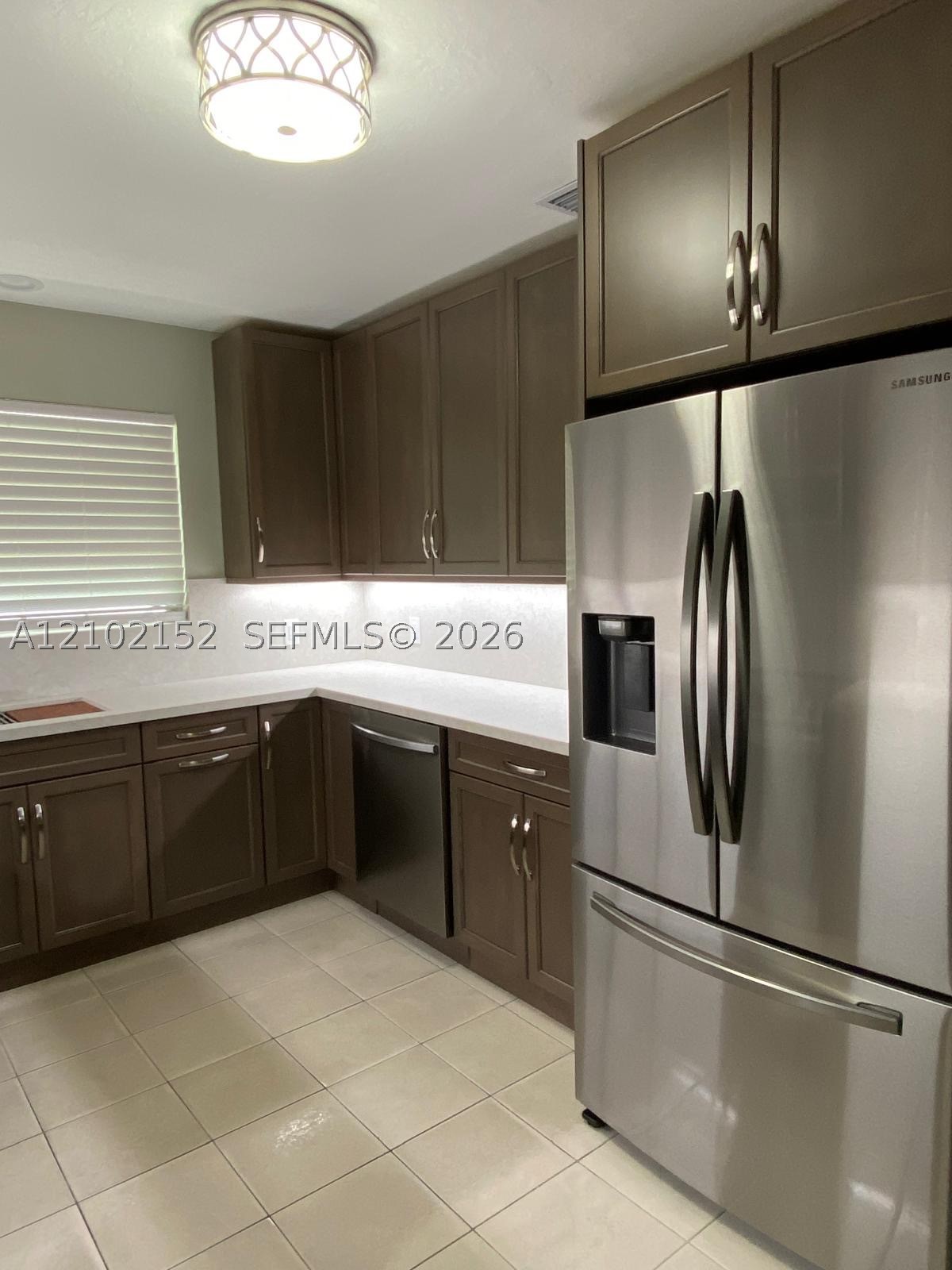 467 W 43rd Pl, Hialeah FL 33012