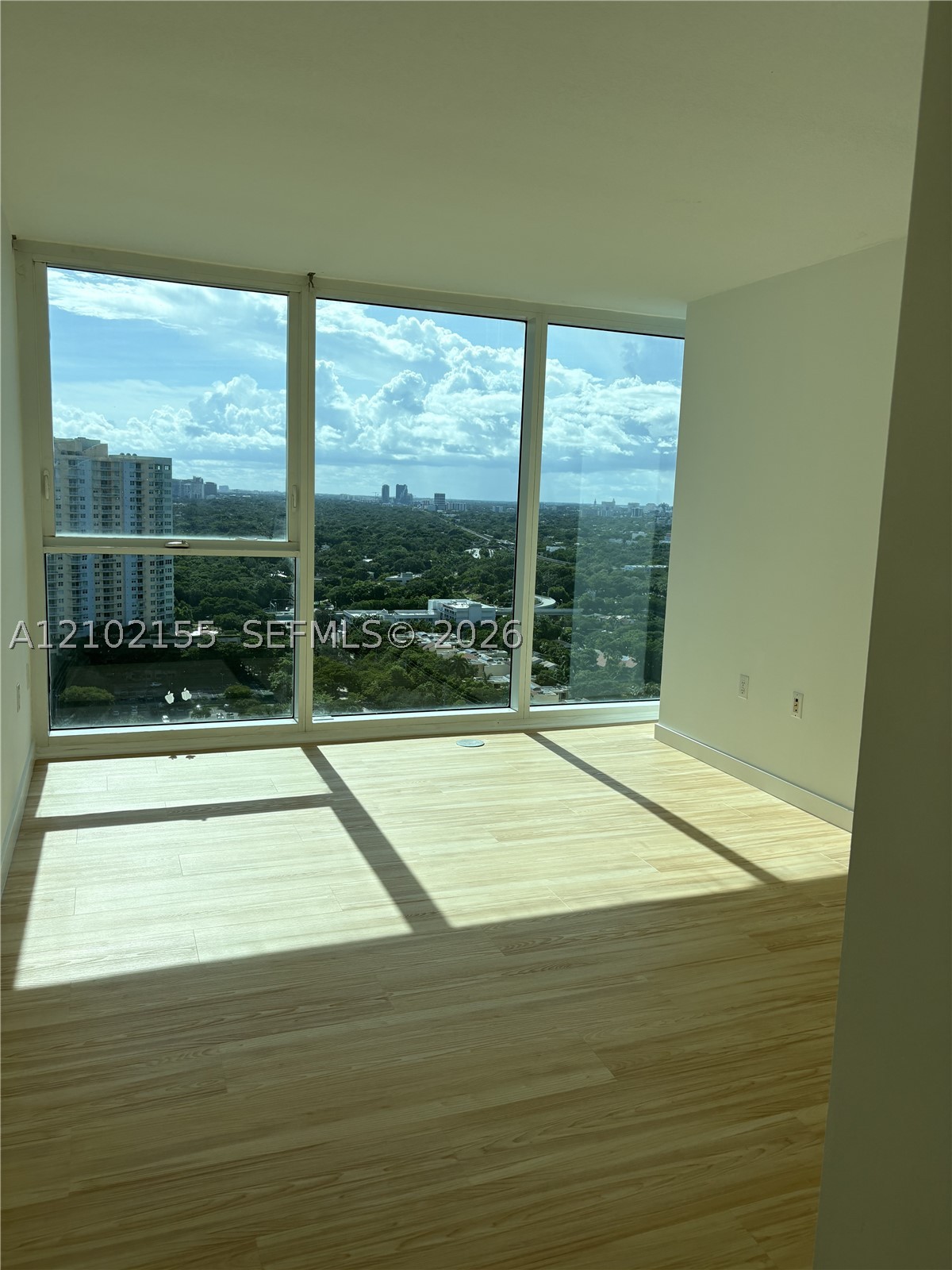 2101 Brickell Ave #2512, Miami FL 33129