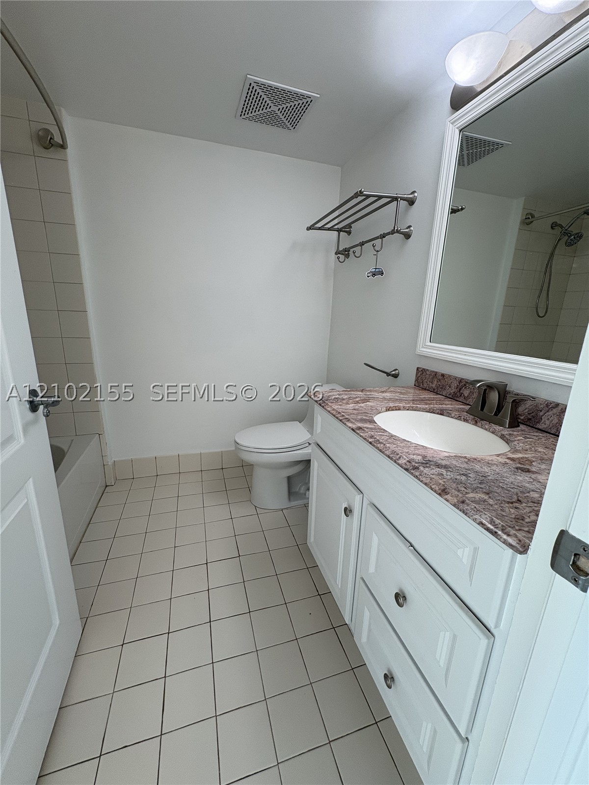 2101 Brickell Ave #2512, Miami FL 33129