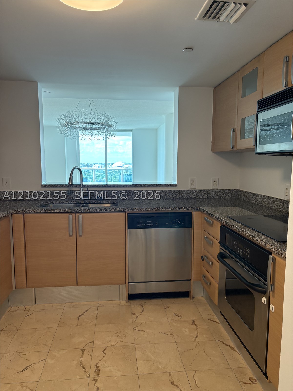 2101 Brickell Ave #2512, Miami FL 33129