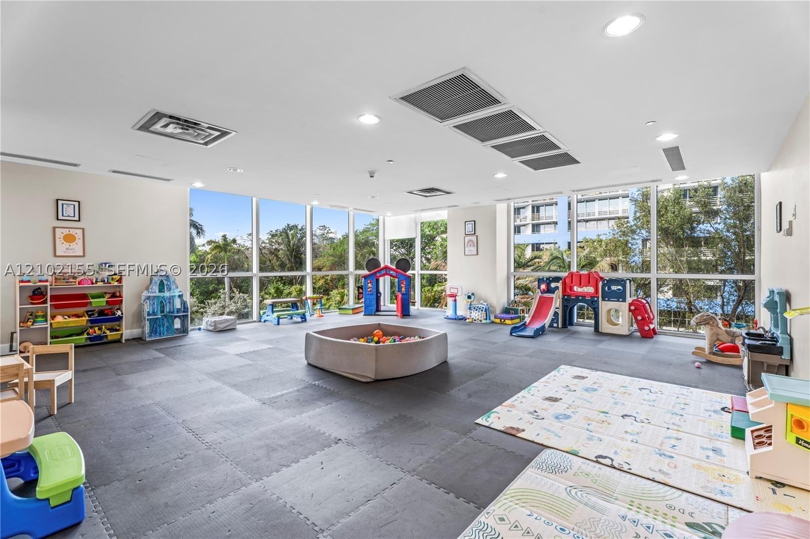 2101 Brickell Ave #2512, Miami FL 33129