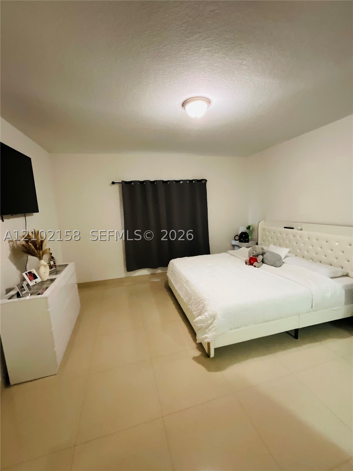 36 NW 6th Ave #806, Miami FL 33128
