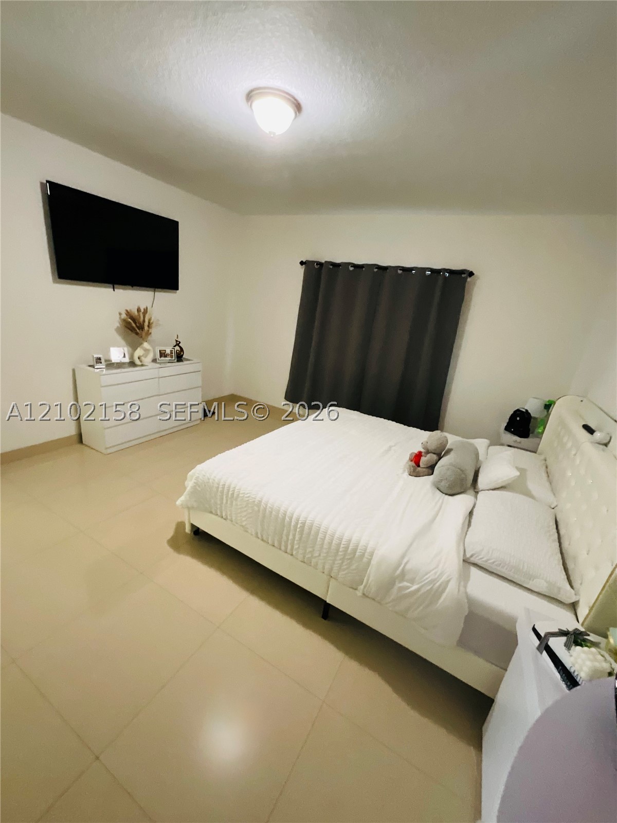 36 NW 6th Ave #806, Miami FL 33128