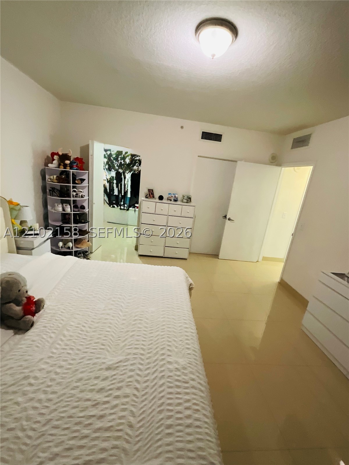 36 NW 6th Ave #806, Miami FL 33128