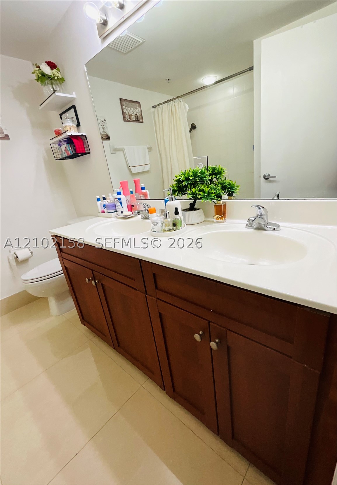 36 NW 6th Ave #806, Miami FL 33128