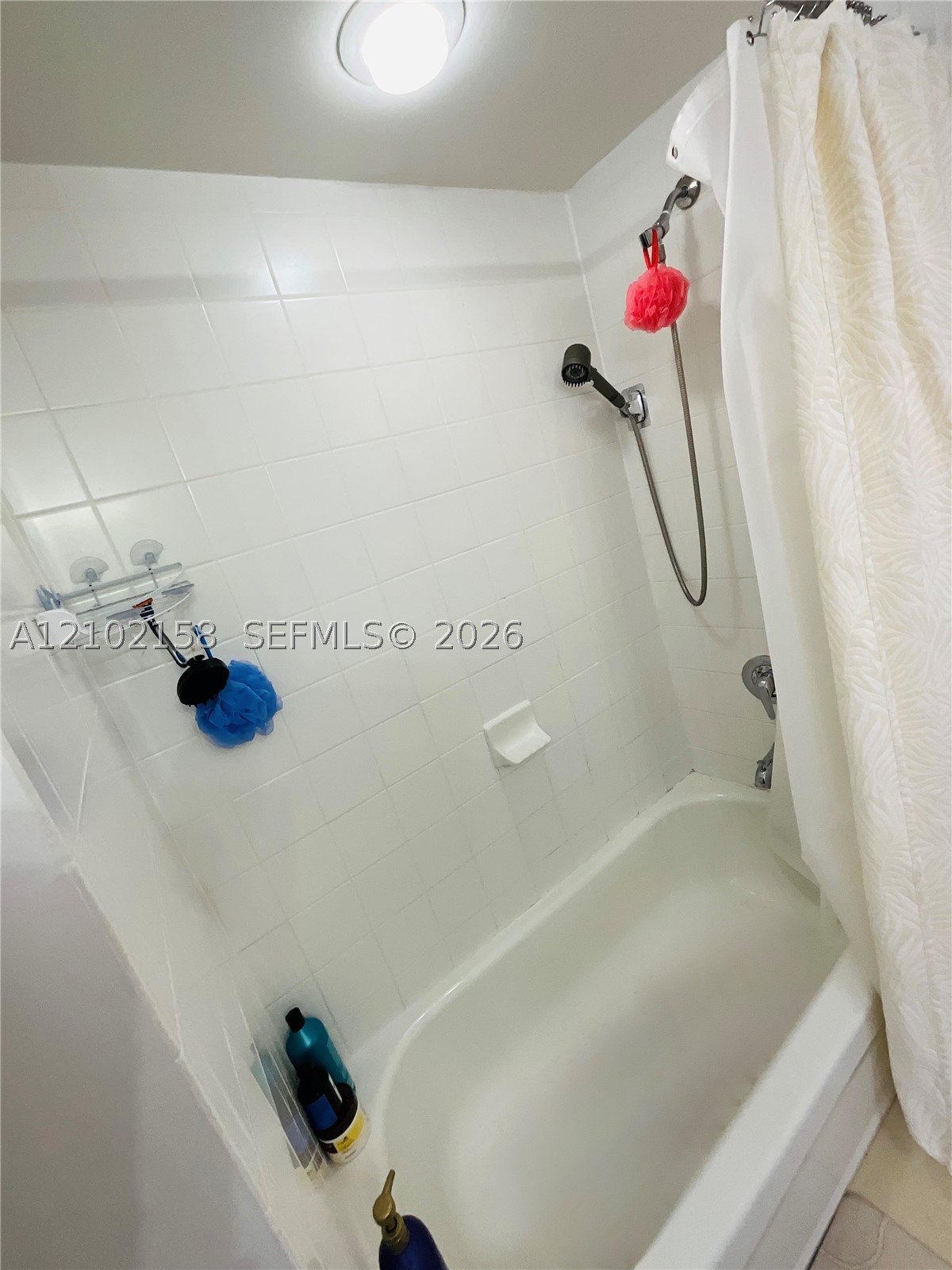 36 NW 6th Ave #806, Miami FL 33128