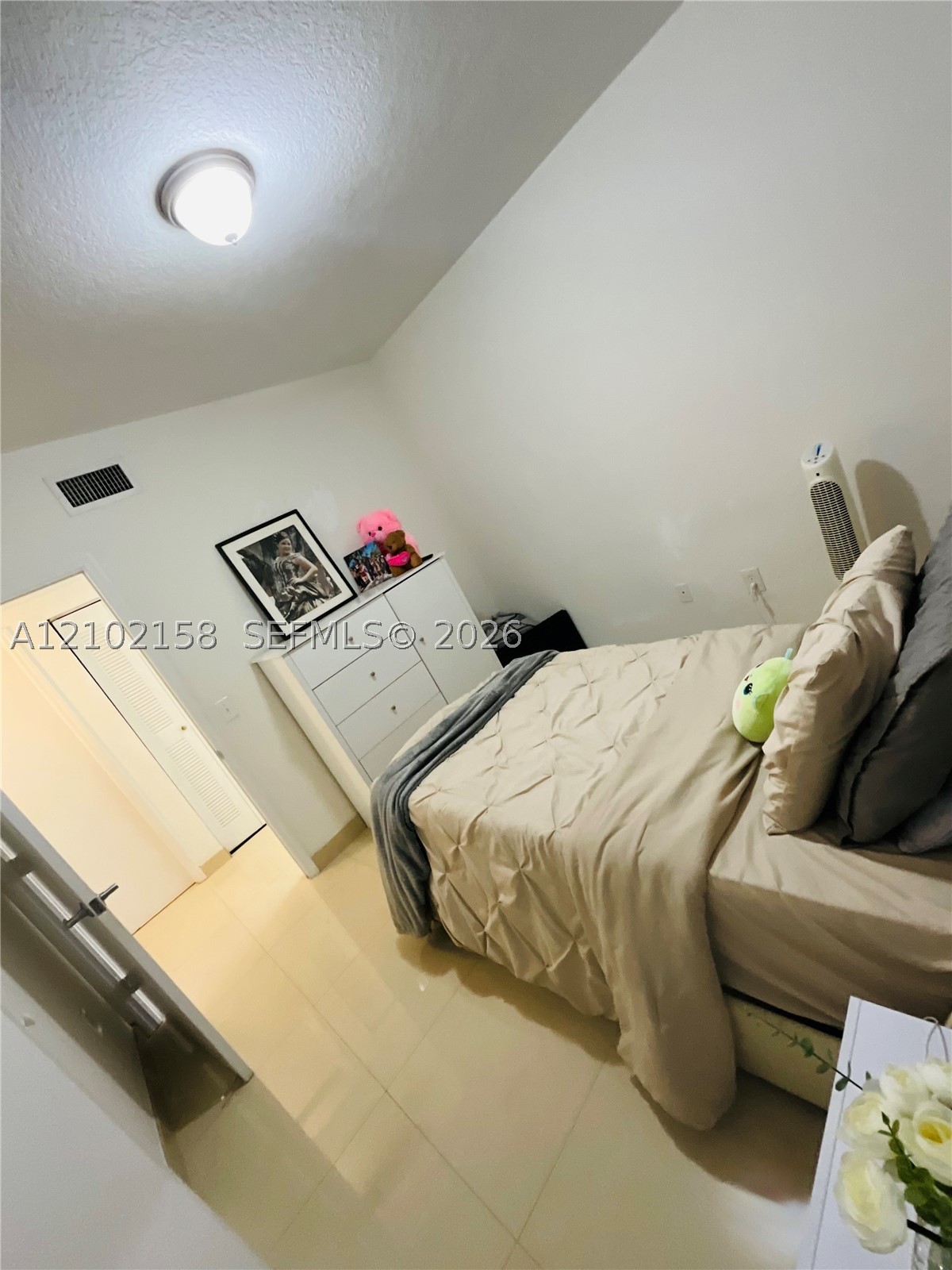 36 NW 6th Ave #806, Miami FL 33128